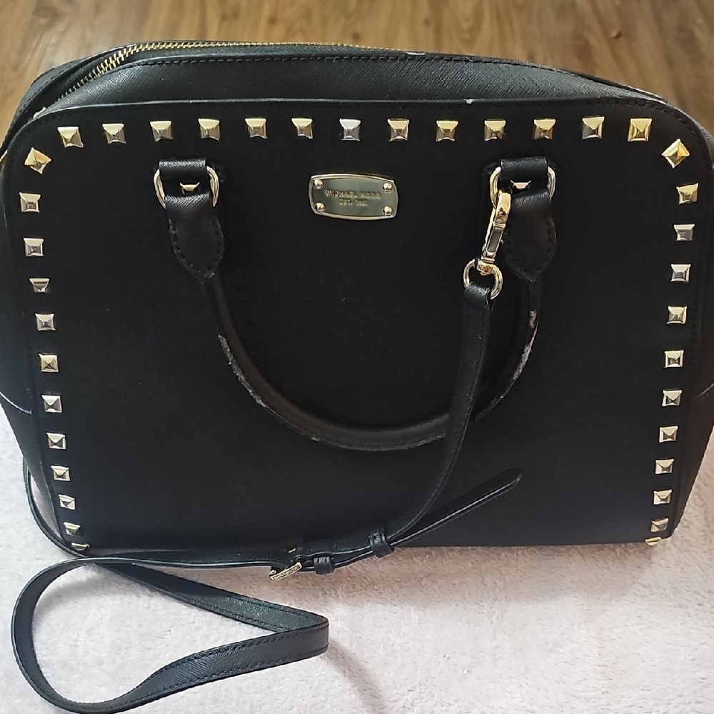MICHAEL KORS - Black Studded Handbag